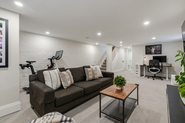 64 Gilmour Avenue, Toronto, Ontario, Canada photo 28