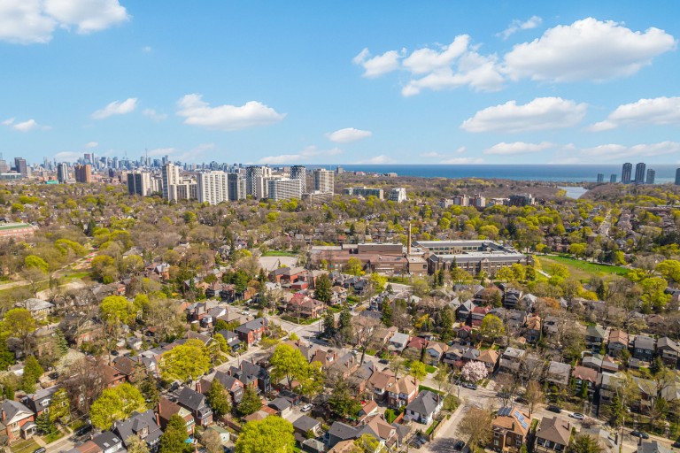64 Gilmour Avenue, Toronto, Ontario, Canada photo 48