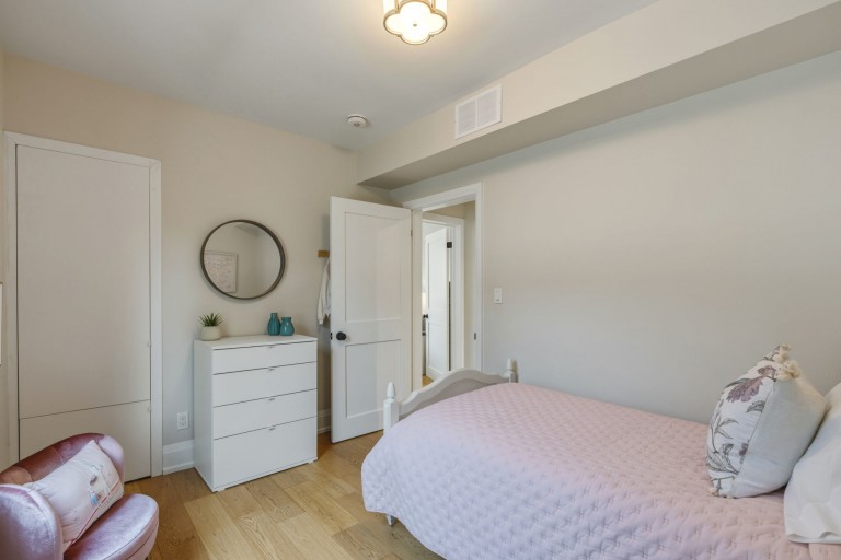 64 Gilmour Avenue, Toronto, Ontario, Canada photo 24
