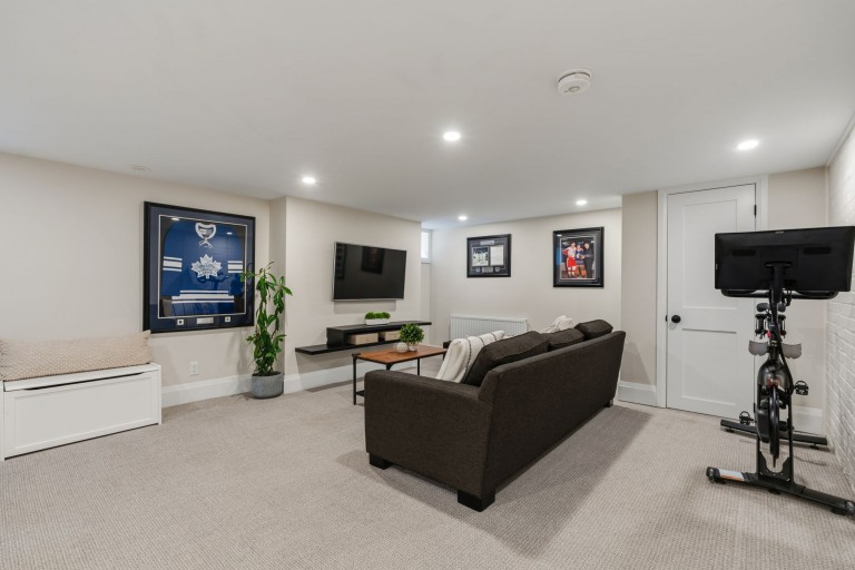 64 Gilmour Avenue, Toronto, Ontario, Canada photo 29