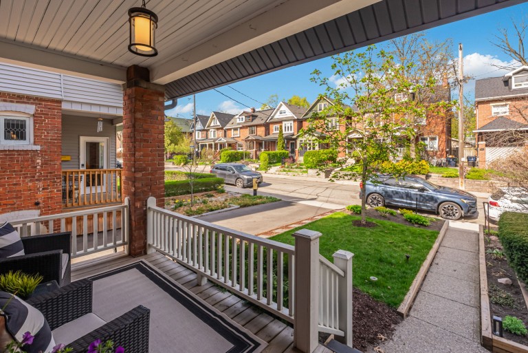 64 Gilmour Avenue, Toronto, Ontario, Canada photo 5