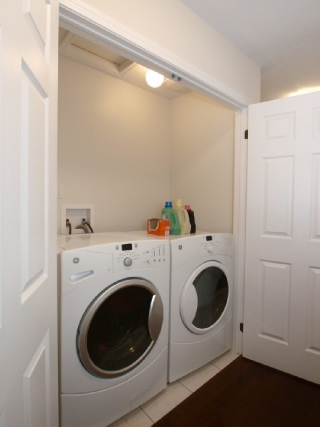 86 TROWBRIDGE ST, Breslau, Ontario, Canada