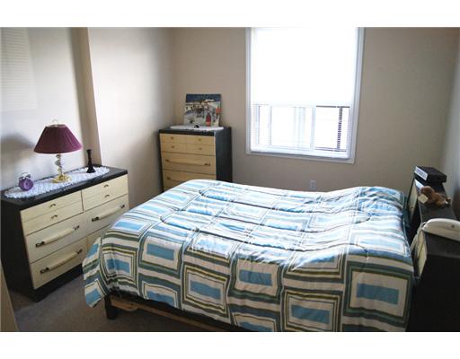 111 - 200 JAMIESON PY, Cambridge, Ontario, Canada