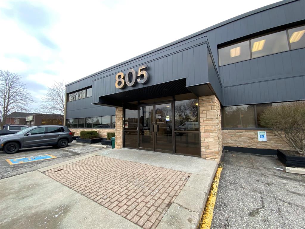 805 CHRISTINA Street North Unit# 001, Sarnia, Ontario, Canada