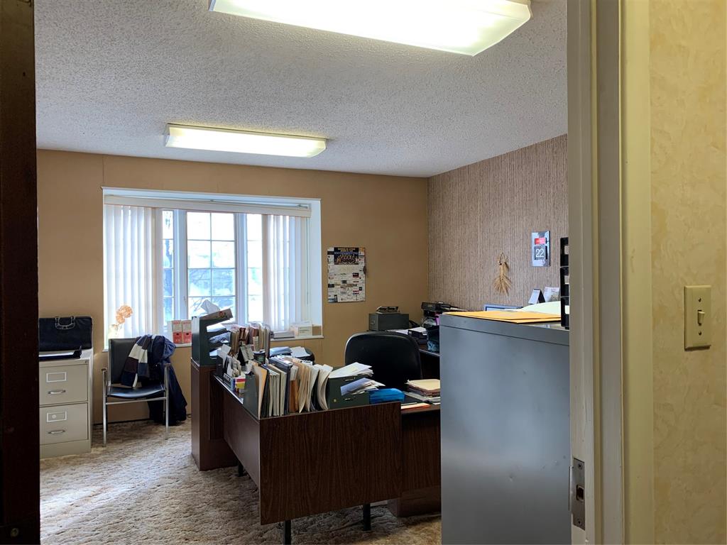 1166 LONDON Road, Sarnia Ontario, Canada