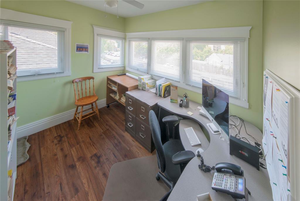 225 MITTON Street North, Sarnia Ontario, Canada