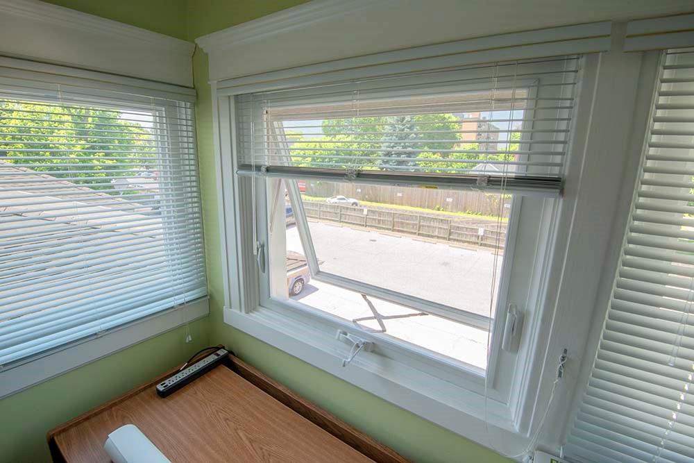 225 MITTON Street North, Sarnia Ontario, Canada