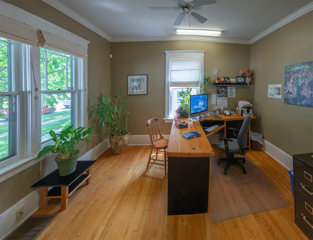 225 MITTON Street North, Sarnia Ontario, Canada