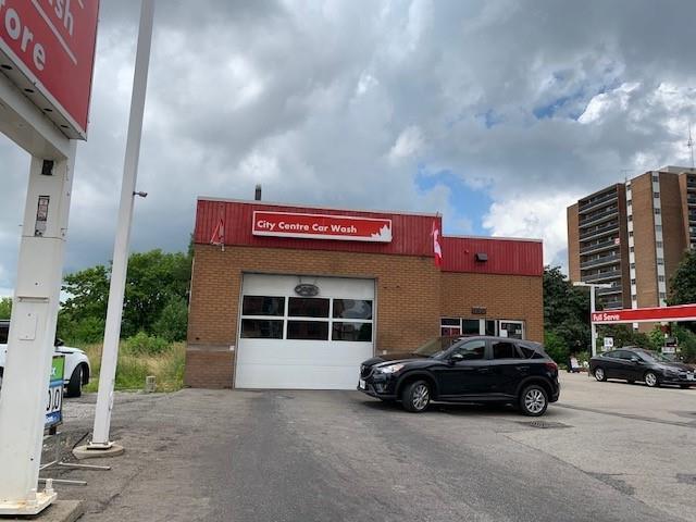 395 CHRISTINA Street North, Sarnia Ontario, Canada