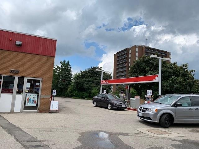 395 CHRISTINA Street North, Sarnia Ontario, Canada