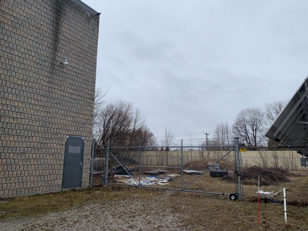 142 KENDALL Street Unit# 1, Point Edward, Ontario, Canada
