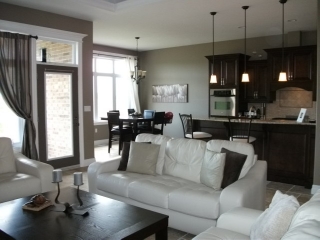 224 DORIS MC CARTHY CRT, Sarnia, Ontario, Canada
