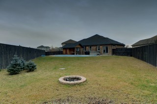 2874 BROOKRIDGE CRT, Sarnia, Ontario, Canada