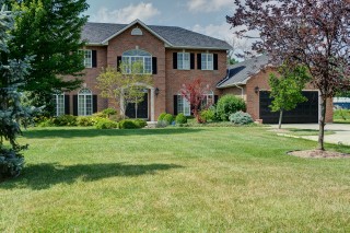3620 QUEEN ST, Plympton-Wyoming, Ontario, Canada