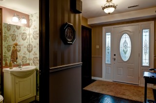1239 WILTSHIRE DR, Sarnia, Ontario, Canada