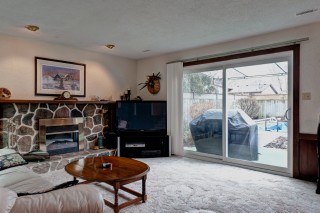 1239 WILTSHIRE DR, Sarnia, Ontario, Canada