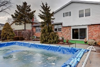 1239 WILTSHIRE DR, Sarnia, Ontario, Canada