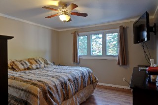 404 RETFORD AVE, Sarnia, Ontario, Canada