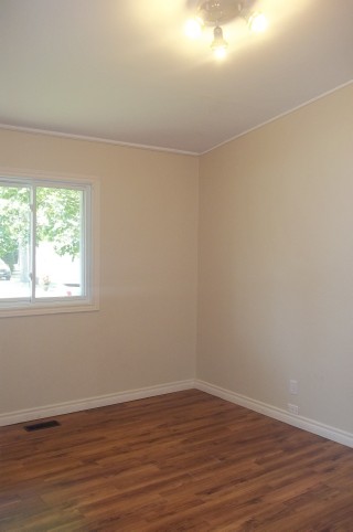 1708 MATER DR, Sarnia, Ontario, Canada