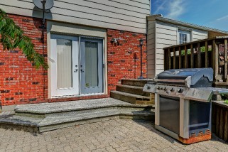 301 LAURENTIAN CRES, Sarnia, Ontario, Canada