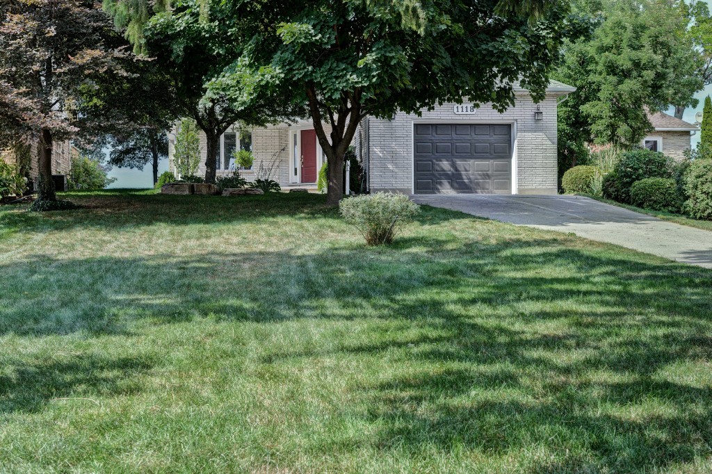 1118 BRAEMAR LANE, Sarnia, Ontario, Canada