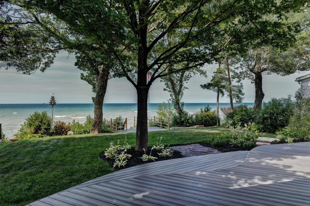 1118 BRAEMAR LANE, Sarnia, Ontario, Canada