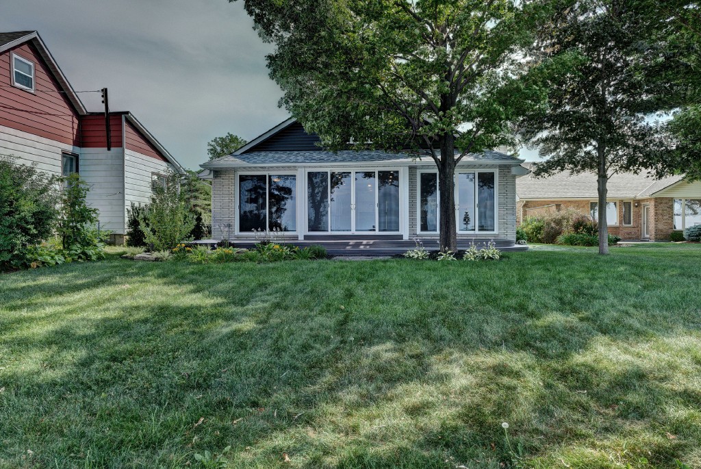 1118 BRAEMAR LANE, Sarnia, Ontario, Canada