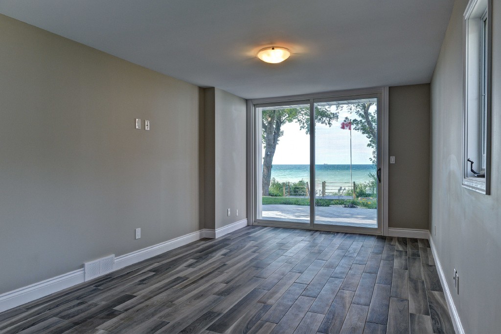 1118 BRAEMAR LANE, Sarnia, Ontario, Canada