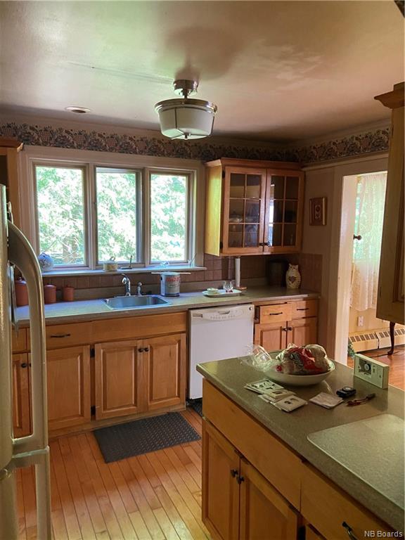 11 Grove Avenue, Rothesay, New Brunswick, Canada