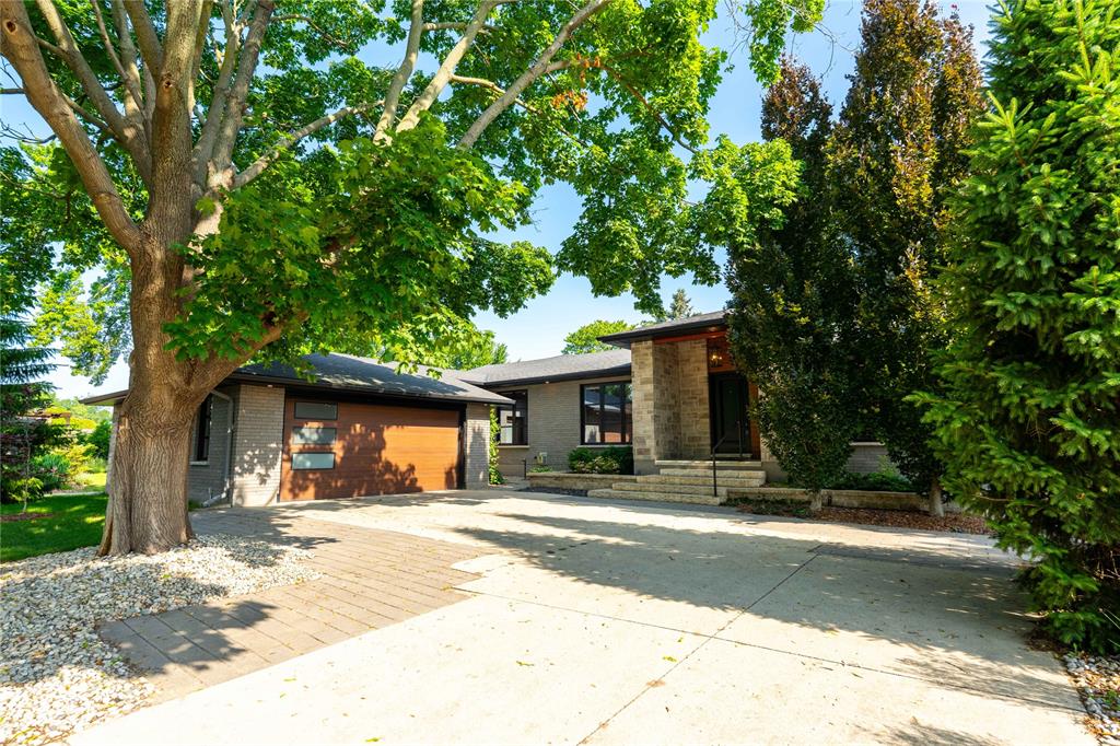 1354 Blackwell Road, Sarnia Ontario, Canada