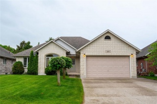 189 Stathis Boulevard, Sarnia Ontario, Canada