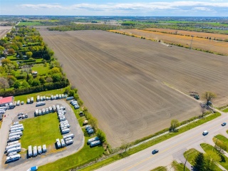 2053 LONDON Line, Sarnia Ontario, Canada