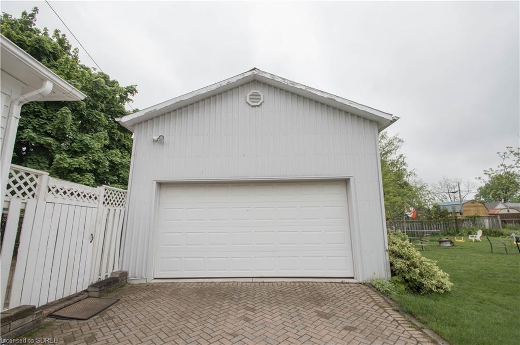 114 AUTY Street, Waterford, Ontario, Canada