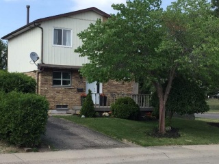 77 Bixby Crescent E, Hamilton Ontario, Canada