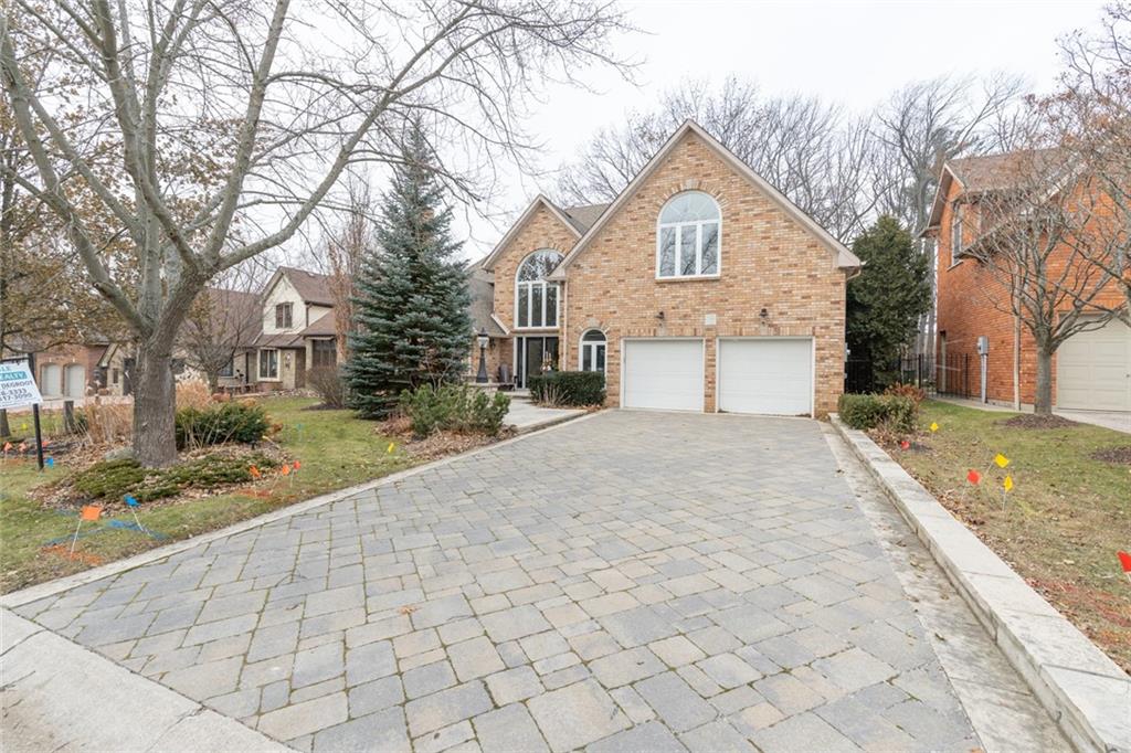15 Oldoakes Place, Ancaster Ontario, Canada