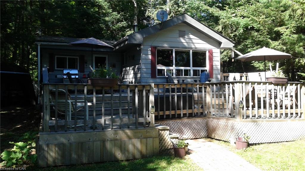 1013 PRECAMBRIAN Drive, Algonquin Highlands Ontario, Canada