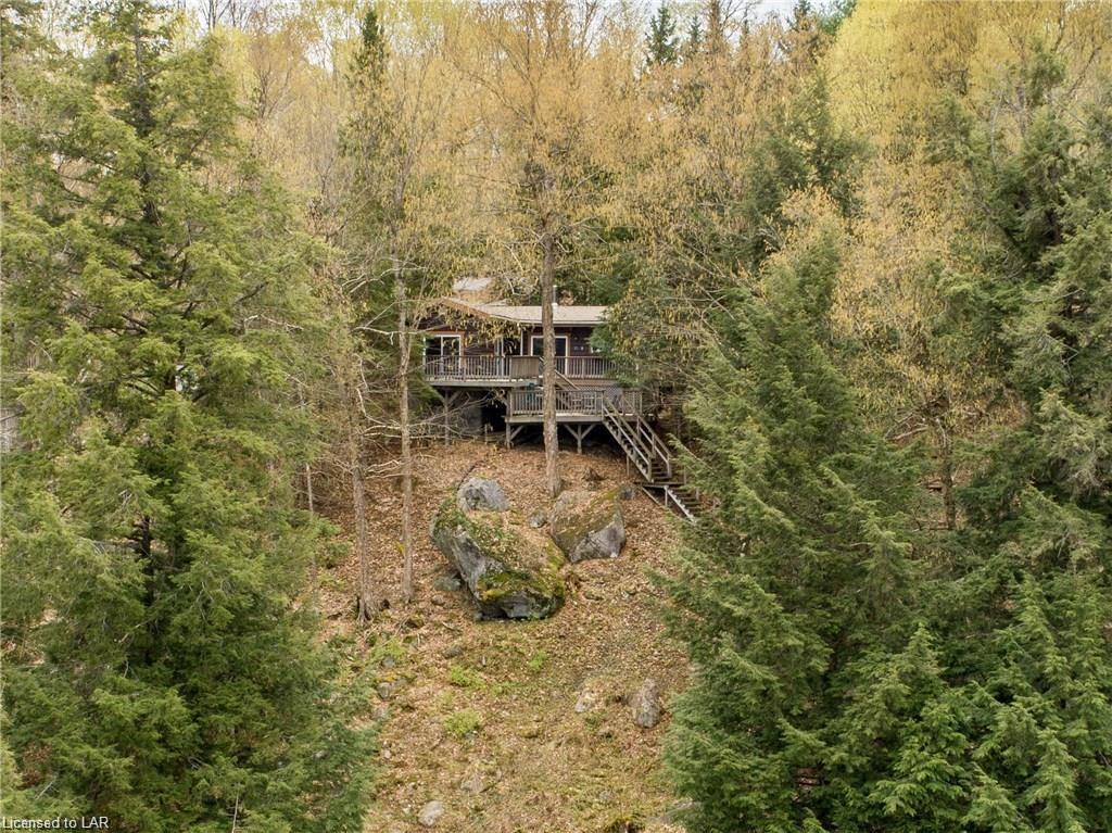 306 NORTH Drive, Huntsville Ontario, Canada