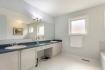 166 Rhodes Circle, Newmarket Ontario