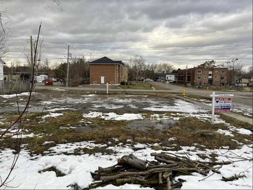 52 King St W, Uxbridge Ontario, Canada