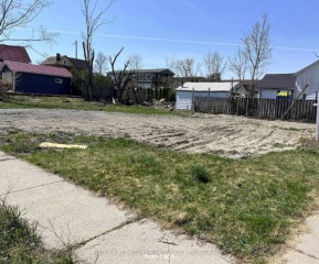 52 King St W, Uxbridge Ontario, Canada
