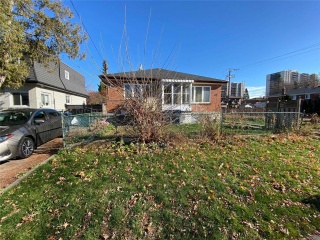 73 Heale Ave, Toronto Ontario, Canada