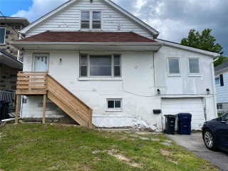 5 Glasgow (Main Floor) Ave, Toronto Ontario, Canada
