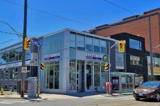 1269 Dundas St W, Toronto Ontario, Canada