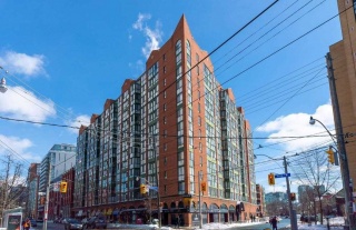 801 King St W, Toronto Ontario, Canada