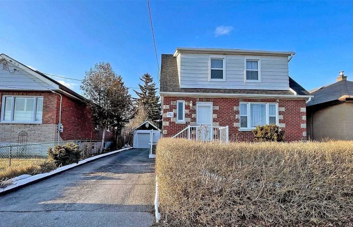 294 Wolfe St, Oshawa Ontario, Canada