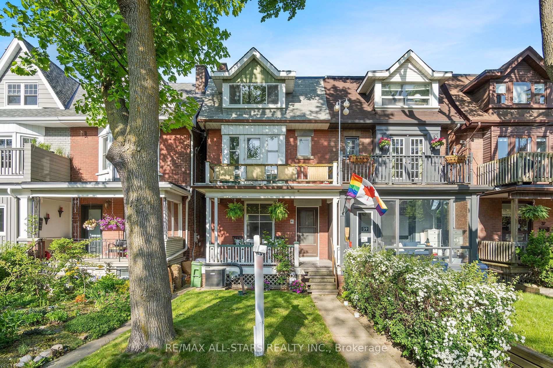 41 Langford Ave, Toronto Ontario, Canada