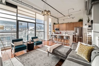 43 Hanna Ave, Toronto Ontario, Canada