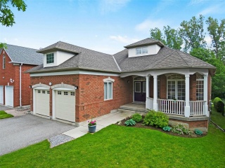 1052 Broughton Lane, Newmarket Ontario, Canada