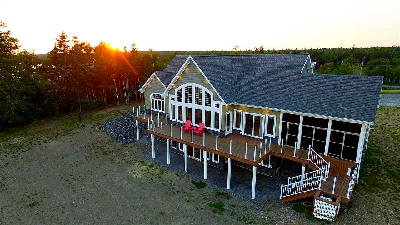 597 Hillside Road, Albert Bridge Nova Scotia, Canada