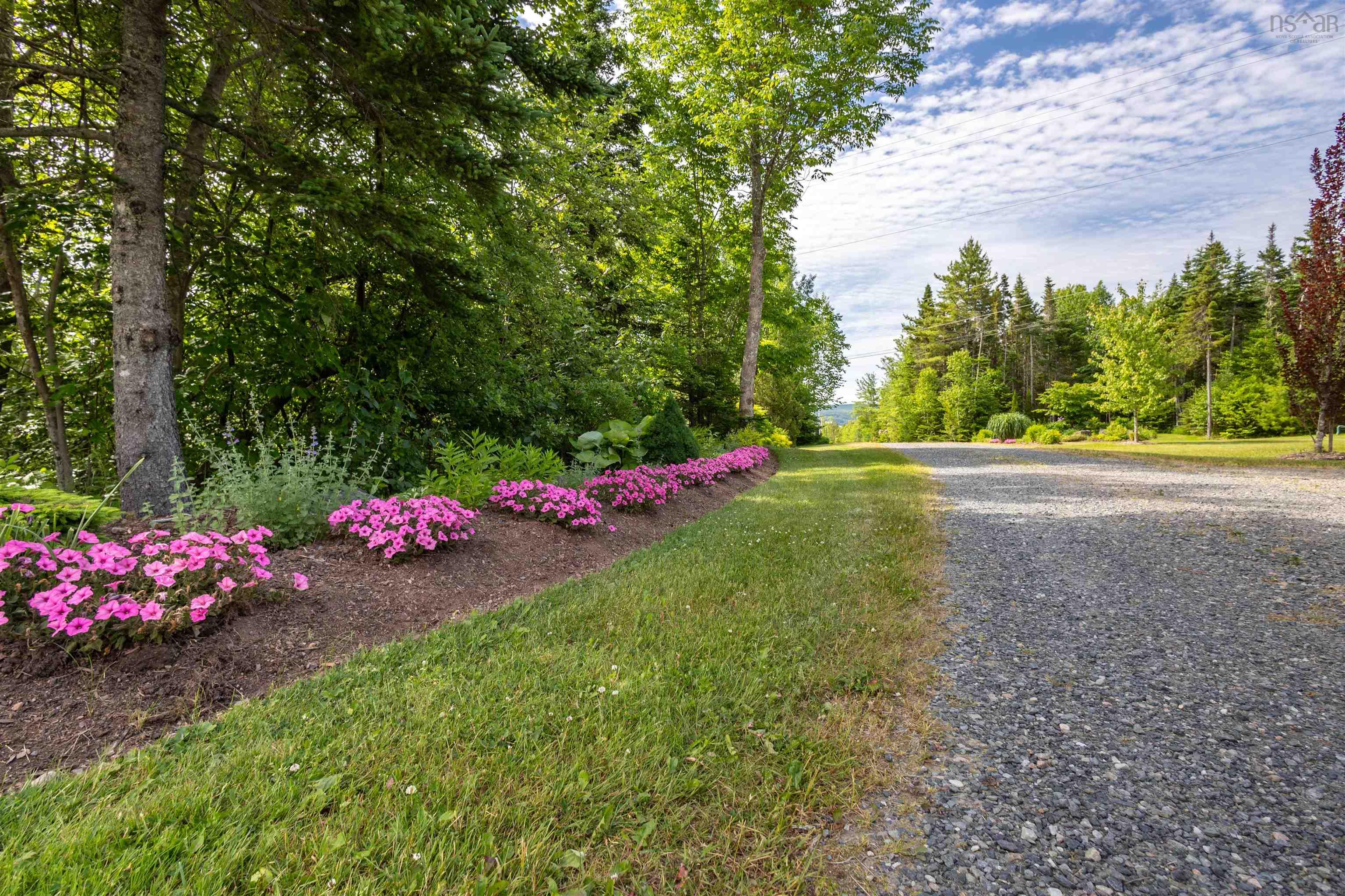 8805 Highway 105 Baddeck Inlet Highway photo 7